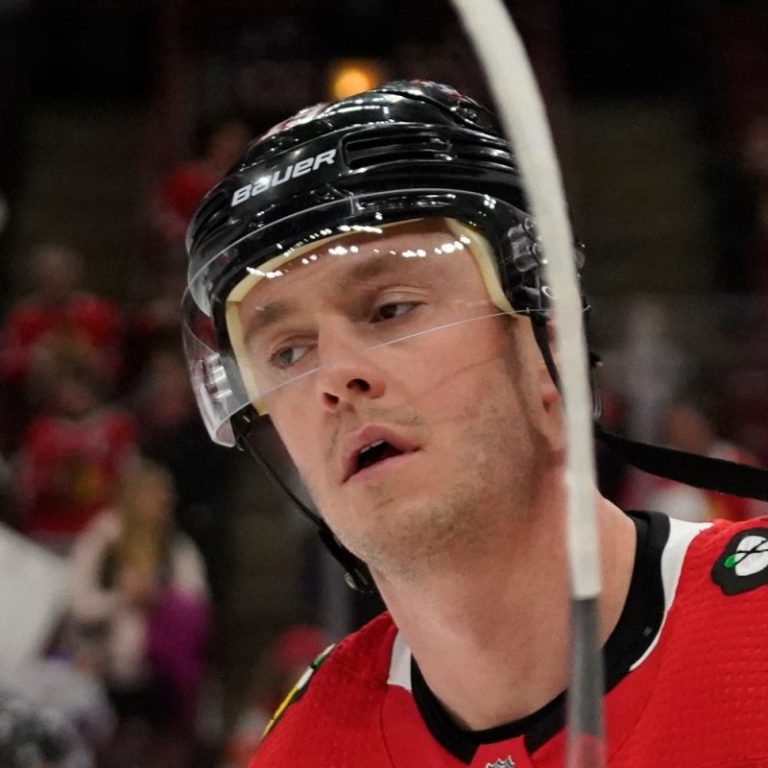 NHL star steps away from ice due to long COVID symptoms