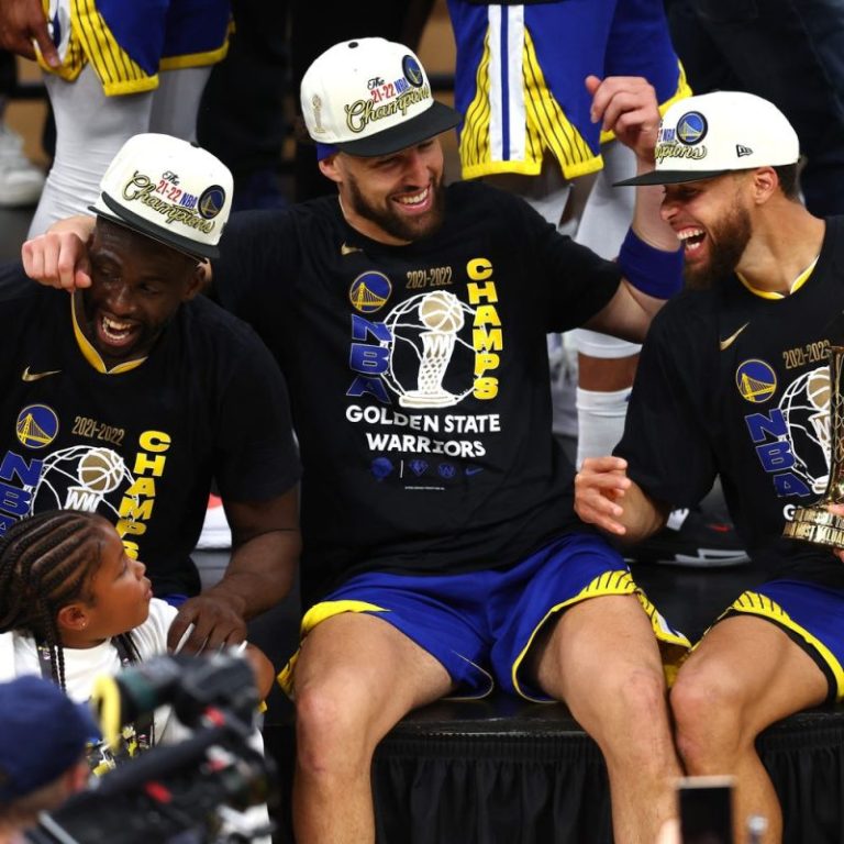 Warriors do little at NBA trade deadline, but is it enough for title?