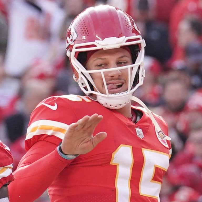QB emergency? Chiefs unlikely to face 49ers catastrophe if Mahomes hurt