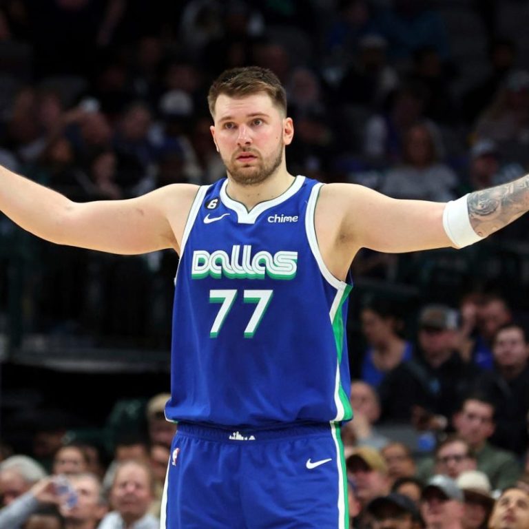 Who could pass LeBron James as NBA scoring leader?