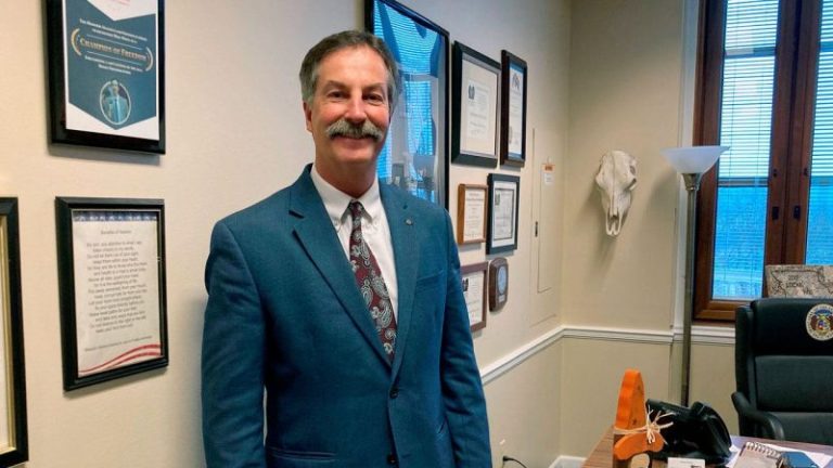 Missouri lawmakers try to strengthen abortion ban