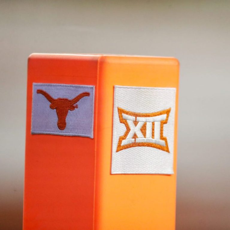 Texas, Oklahoma reach agreement with Big 12 to leave for SEC in 2024