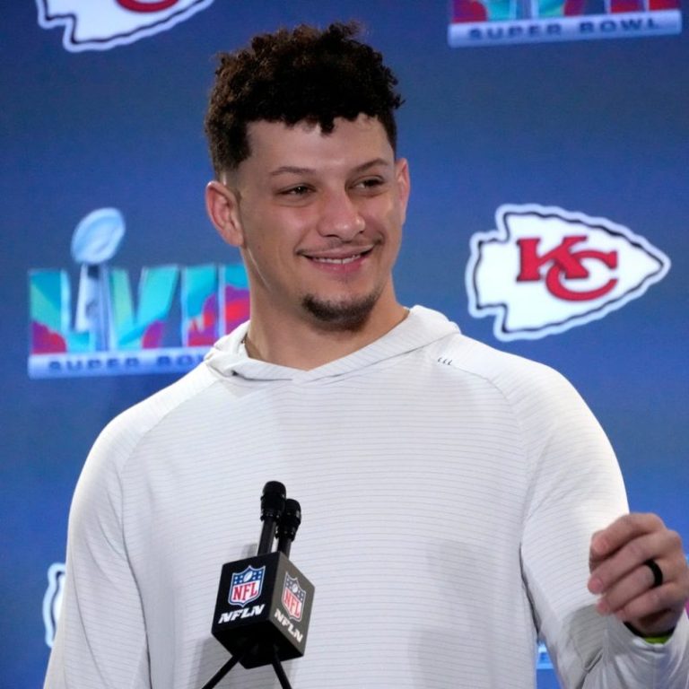 Punked at the Super Bowl: Mahomes falls for question about Rihanna