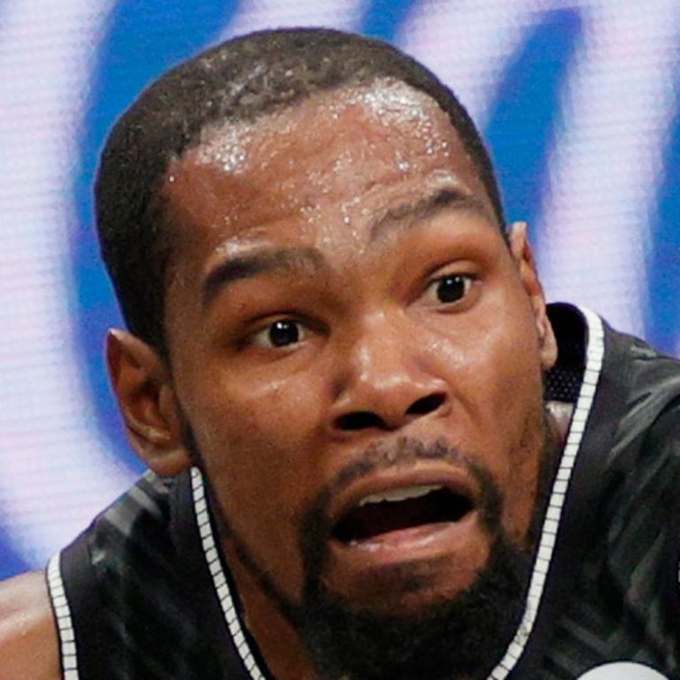 How Kevin Durant, Suns made splash during Super Bowl week in Phoenix