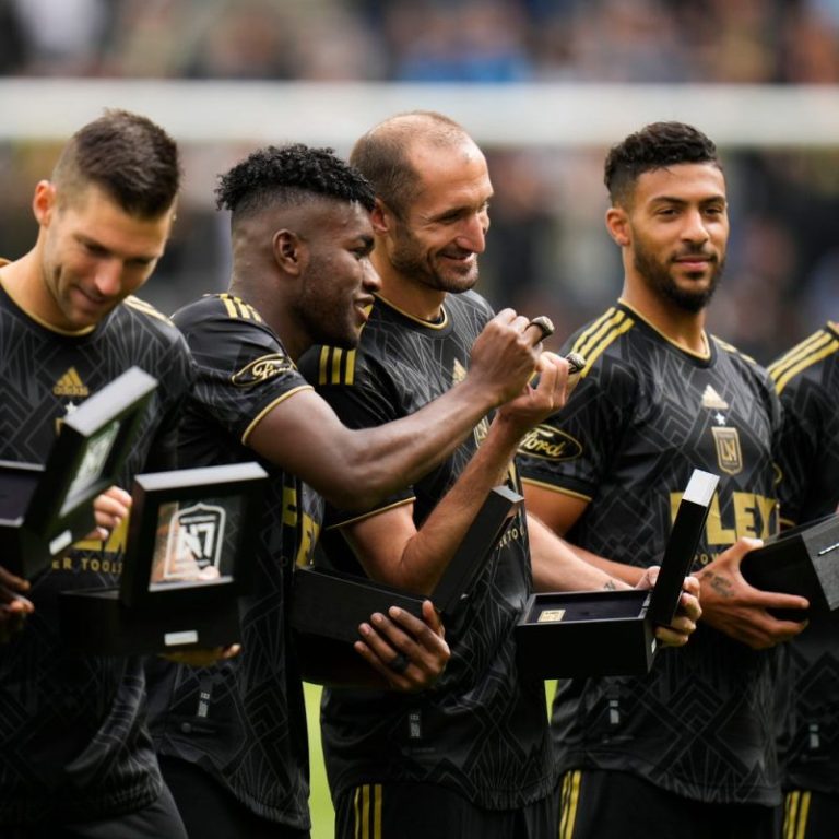 Chiellini, LAFC beat Timbers 3-2 after raising title banners