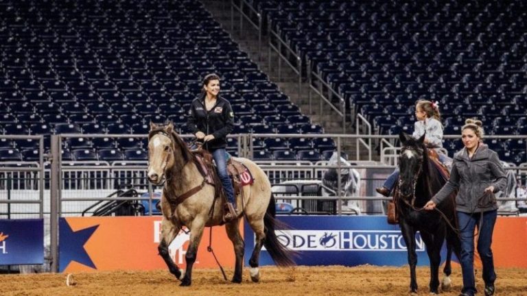 DeSantis family spends the afternoon at Houston Rodeo ahead of governor’s speech