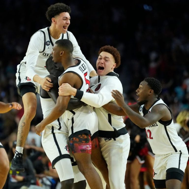 San Diego State, UConn give surreal men’s tournament final it deserves