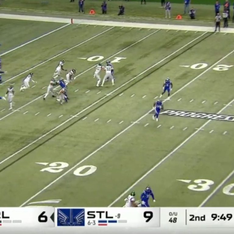Watch: XFL punter turns fake punt into wild 84-yard TD pass