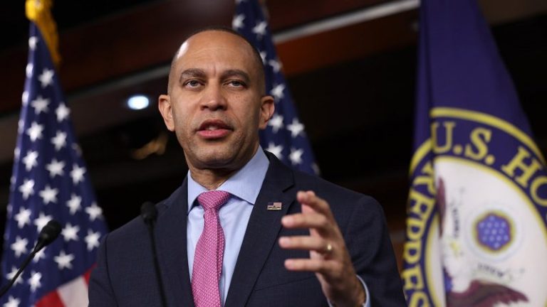 Democrat leader: ‘un-American’ ‘MAGA Republicans’ trying to ‘crash’ economy for 2024 political benefit