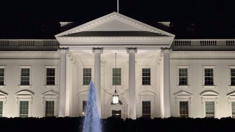Secret Service investigating suspected cocaine discovered inside White House