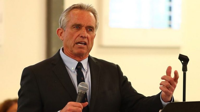 JFK’s grandson calls RFK’s Jr. candidacy an ’embarrassment’ and a ‘vanity project,’ endorses Biden for 2024