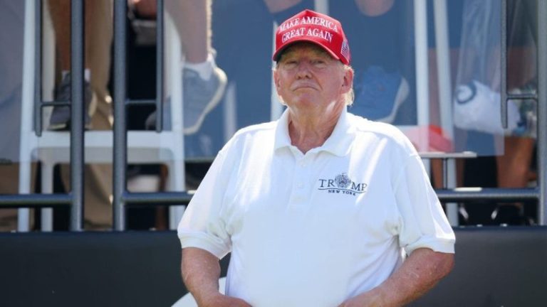 Georgia district attorney gives Trump, others until Aug. 25 at noon to surrender