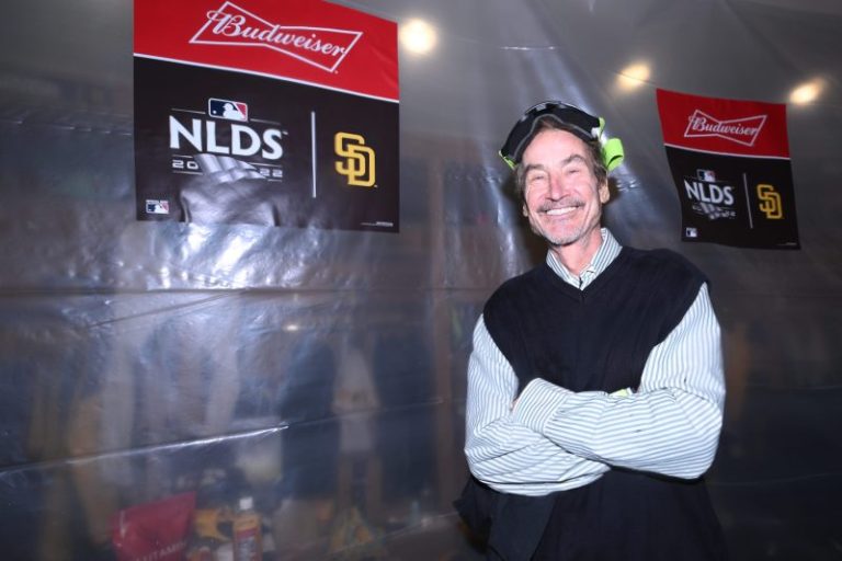 What made late MLB owner the most beloved in baseball