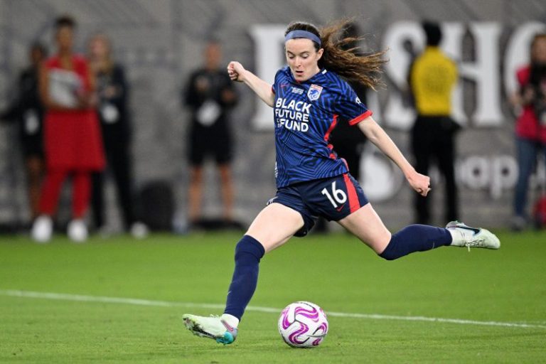 Big stars left off USWNT roster that focuses on future