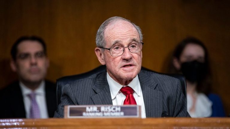 GOP senators raise concerns over ‘suddenly’ reassigned director at the Department of Energy