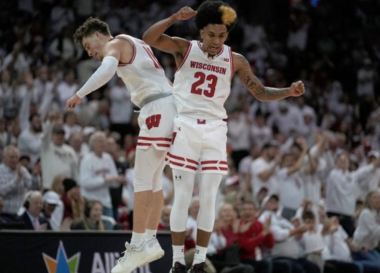 Wisconsin never trails in impressive defeat of No. 3 Marquette