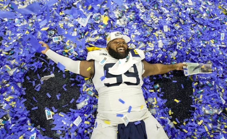 Michigan leads playoff field with Washington, Texas and Alabama