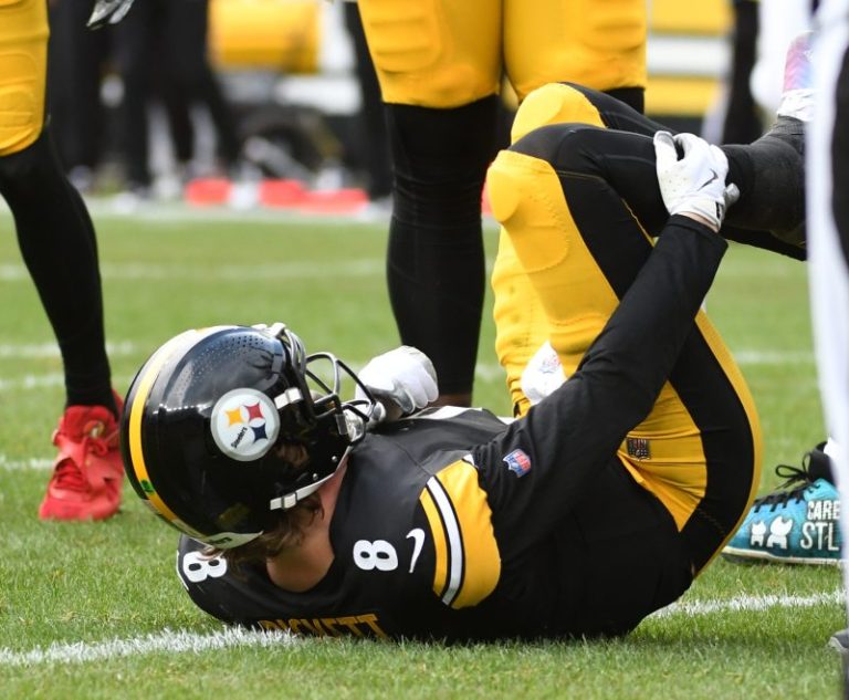 Steelers could be without starting QB for multiple weeks