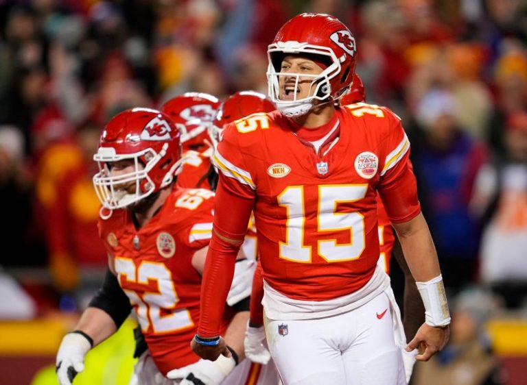 Patrick Mahomes was wrong for outburst, but Chiefs QB’s beef is legitimate