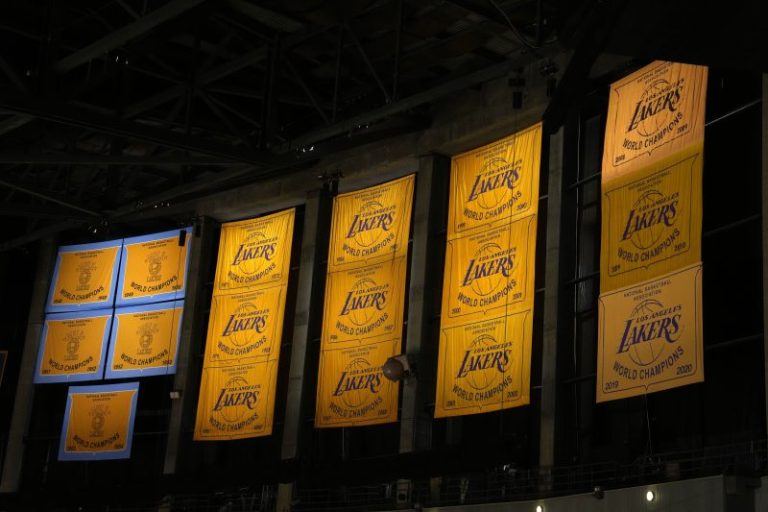 Lakers will hang In-Season Tournament championship banner