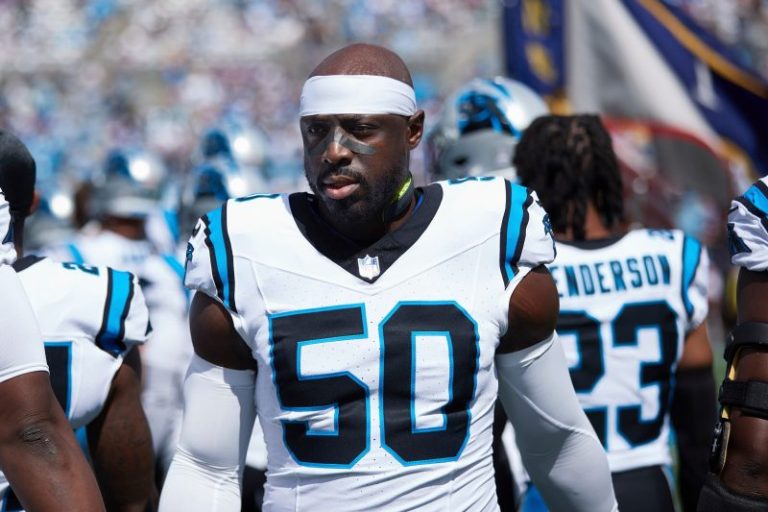 Dolphins sign two veteran pass rushers to aid injury-ravaged unit