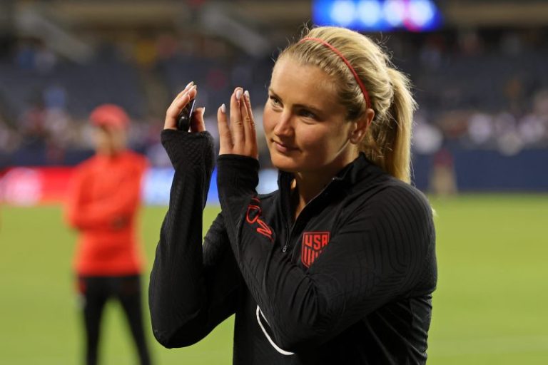 USWNT captain apologizes for saying American soccer fans ‘aren’t smart’
