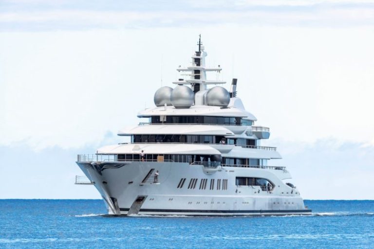 Russian oligarch’s yacht costs U.S. taxpayers close to $1 million a month