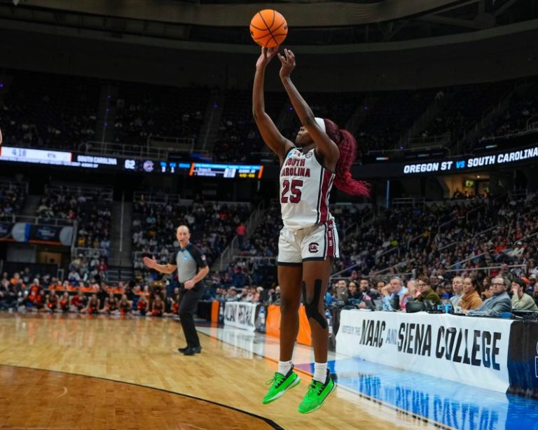 How South Carolina player used snub from Caitlin Clark to get better