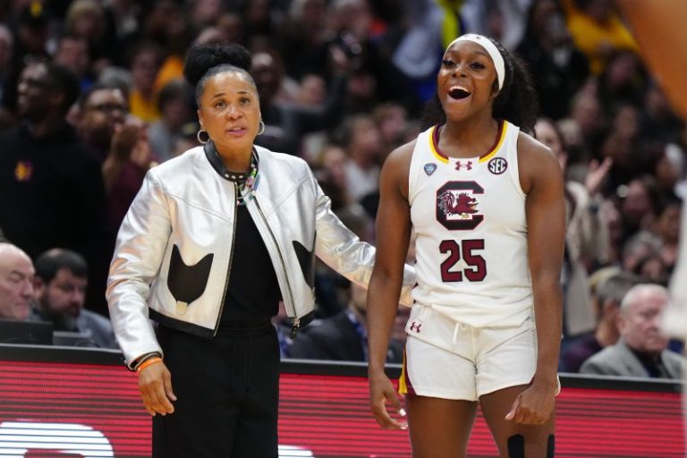 Staley forged championship legacy at South Carolina after 1991 heartbreak