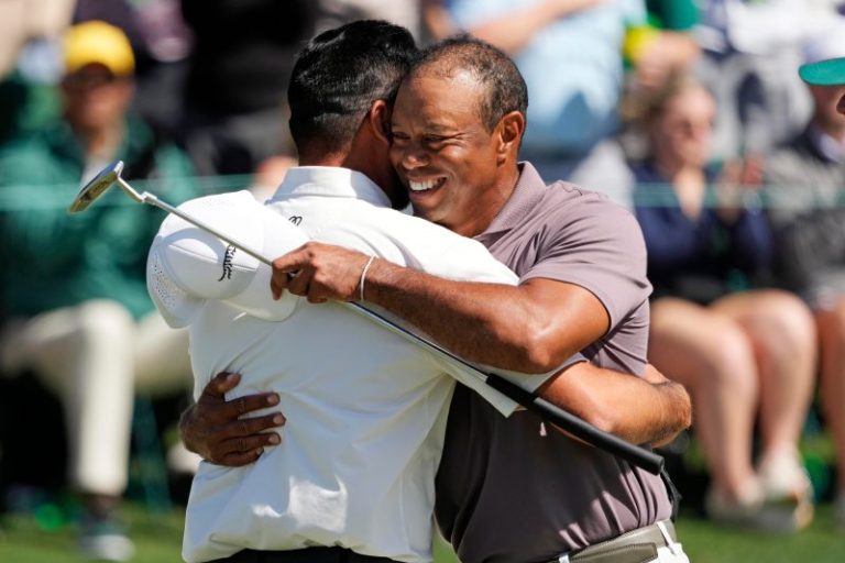 Friday’s Masters highlights: Tiger Woods makes history