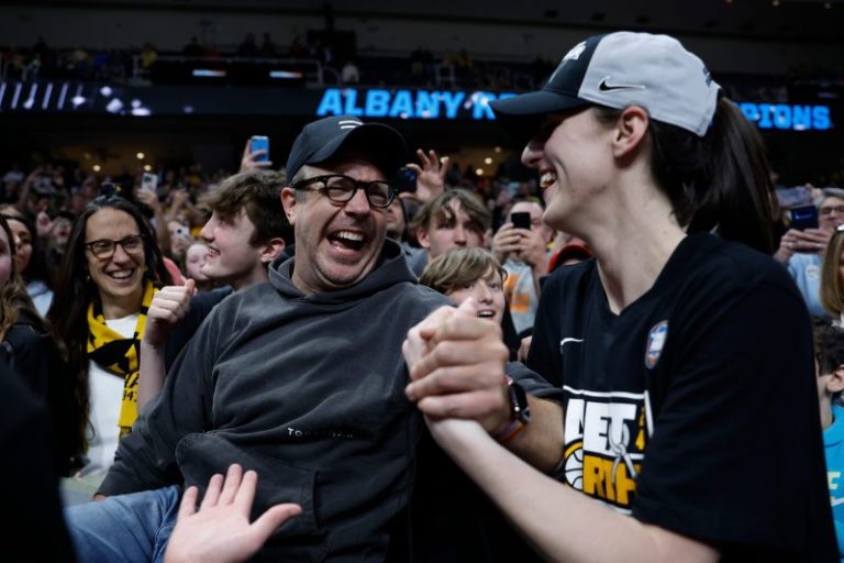 Caitlin Clark gets her own ‘Ted Lasso’ jersey from Jason Sudeikis
