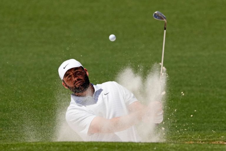 Masters highlights: Tiger Woods has miserable round, full leaderboard