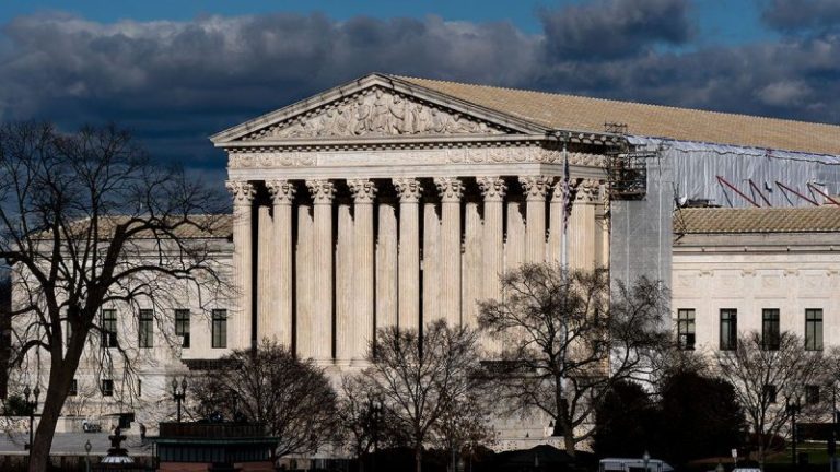 SCOTUS sees ‘dangerous precedent’ in Trump immunity case if presidents can prosecute rivals: experts