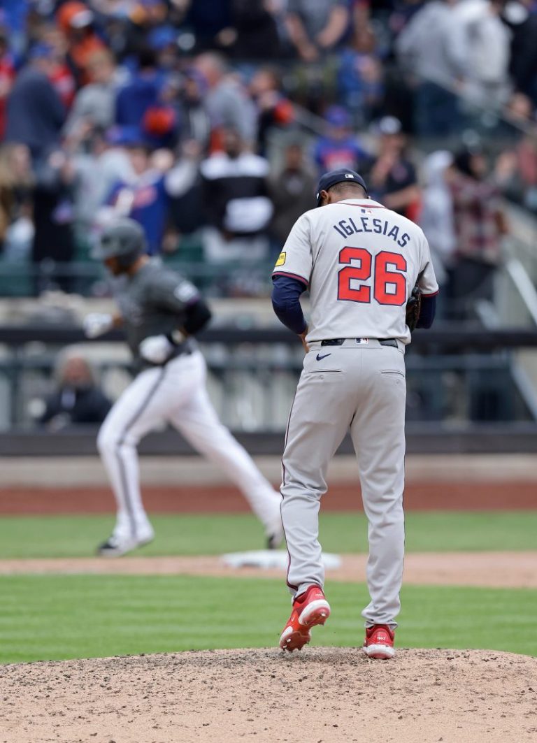 Mets slugger breaks up Braves’ no-hit bid with homer with two outs in 9th