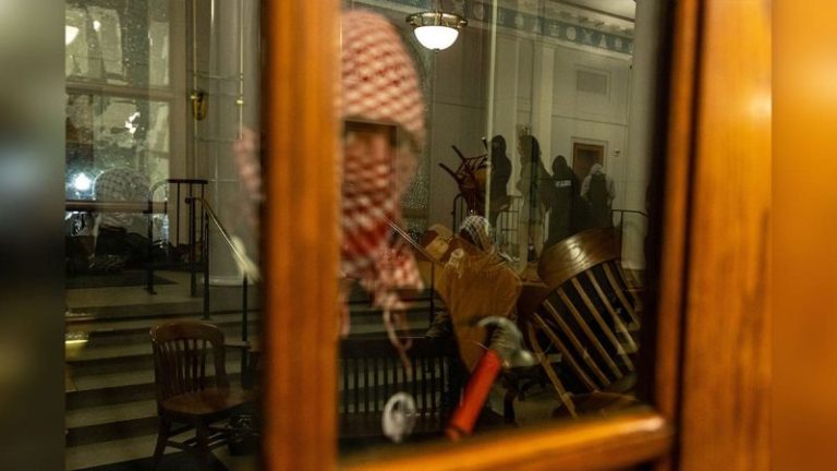 White House condemns antisemitism, violent anti-Israel anarchy at Columbia University: ‘No place in America’