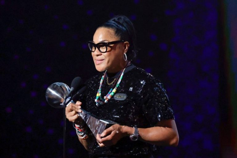 ‘Paid less, but win more’: Dawn Staley fights for pay equity at ESPYs