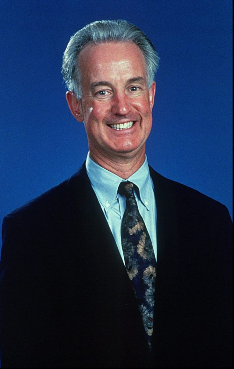 Orlando Magic co-founder, Hall of Fame executive dies at 84