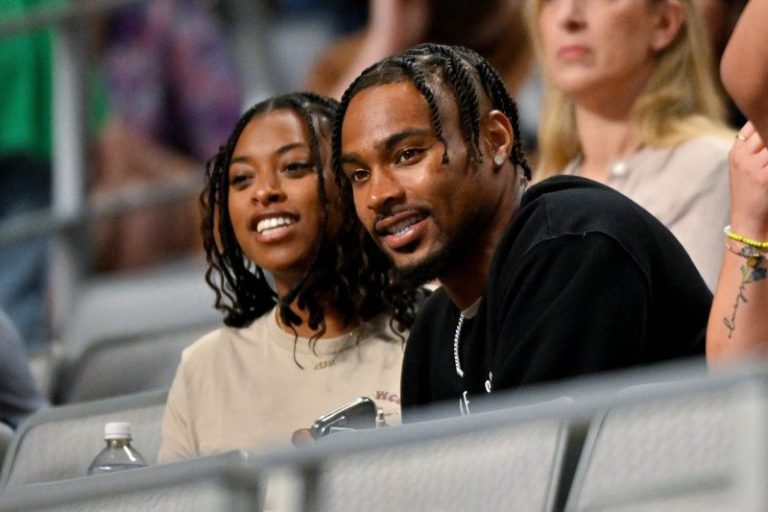 Bears’ Owens able to go see wife Simone Biles compete twice in Paris