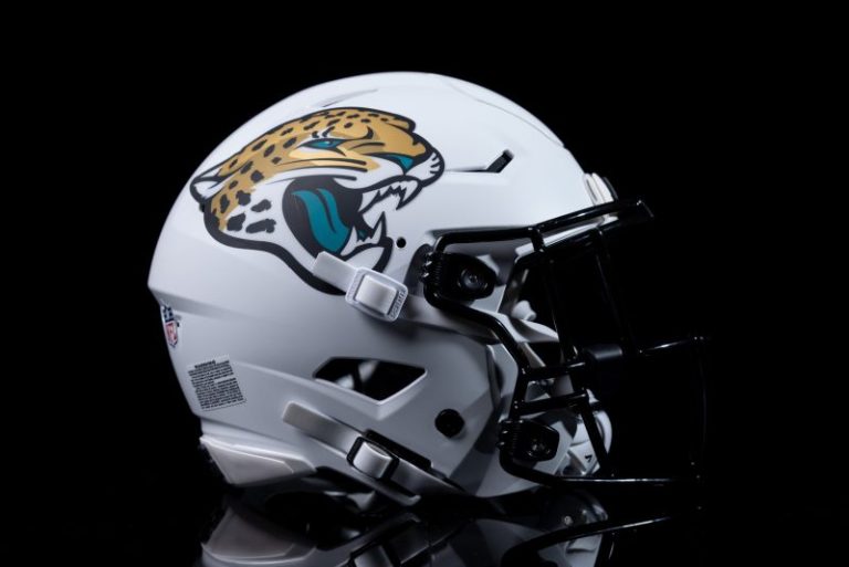 Jaguars continue wardrobe changes, reveal new alternate helmet