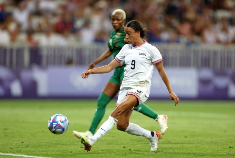 Swanson leads USWNT to easy win in Olympics opener: Recap, highlights