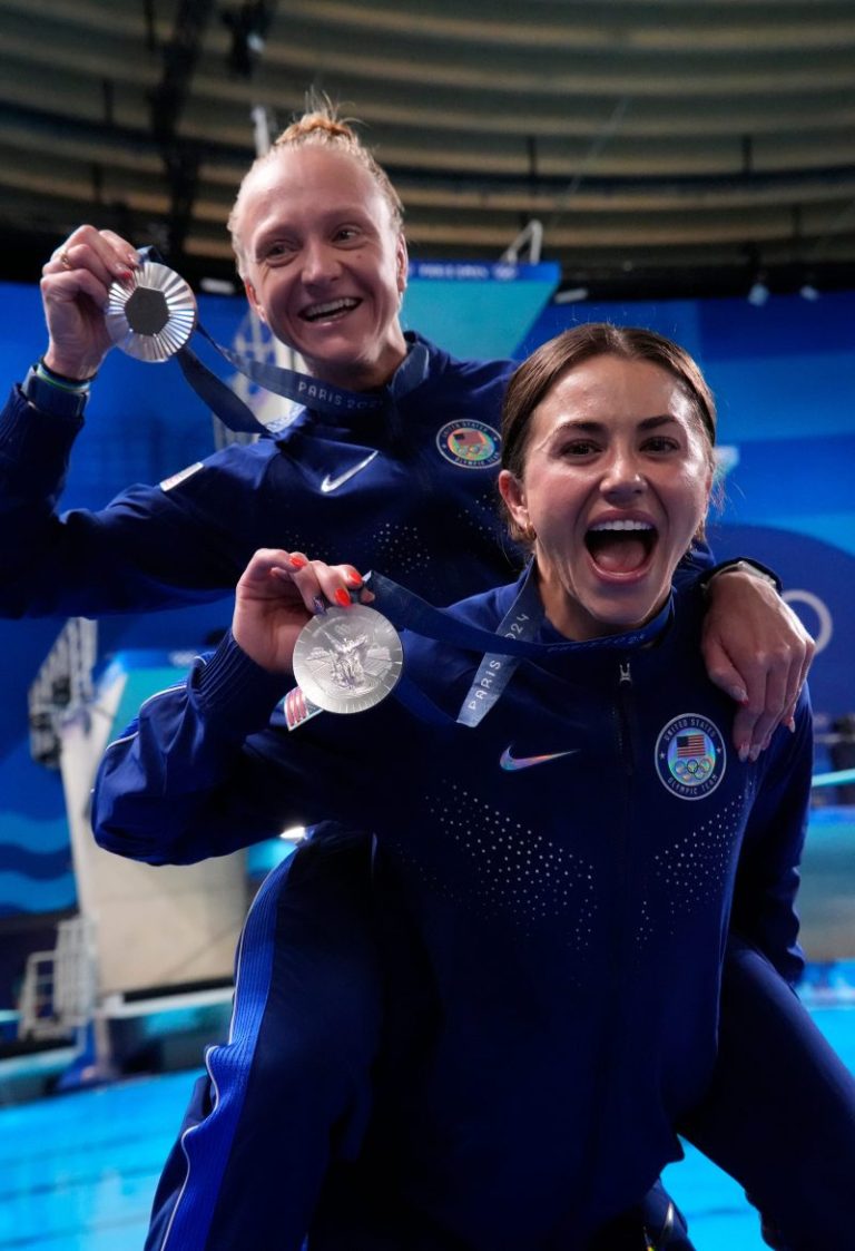 USA’s first medal in Paris: Divers Sarah Bacon and Kassidy Cook