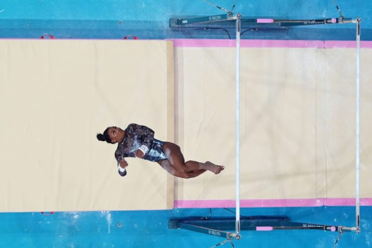 Everything we know about Simone Biles’ tweaked calf at Olympics