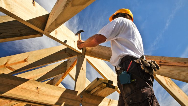 Why Homebuilder Stocks are on Fire Right Now!