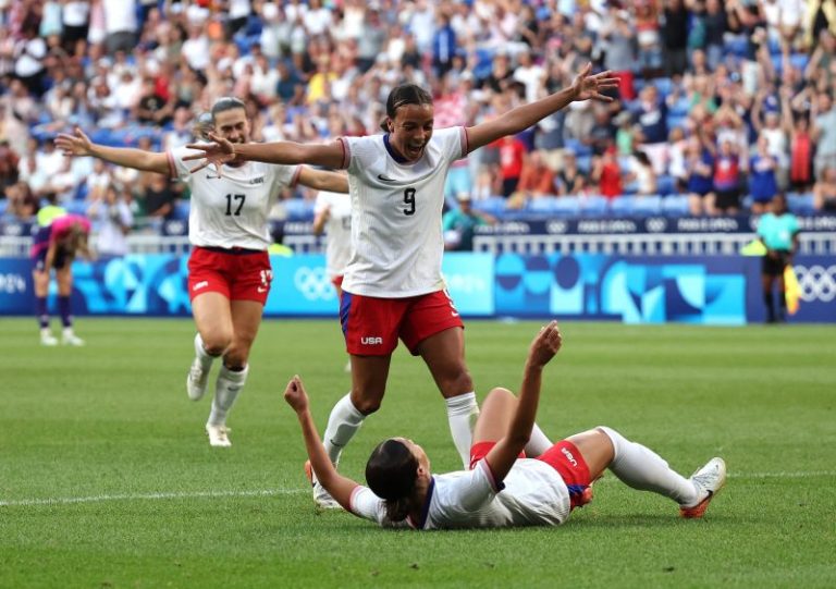 USWNT vs Germany highlights: USA wins in OT to play for Olympic gold
