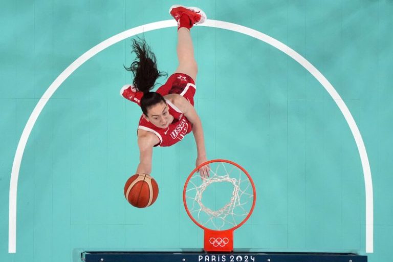 USA women’s hoops live updates at Olympics: Start time vs Nigeria