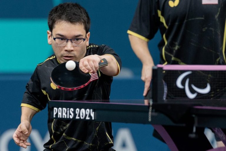 Para table tennis player finds confidence with help from dad