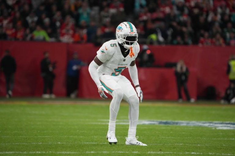 Dolphins make Jalen Ramsey NFL’s highest-paid cornerback