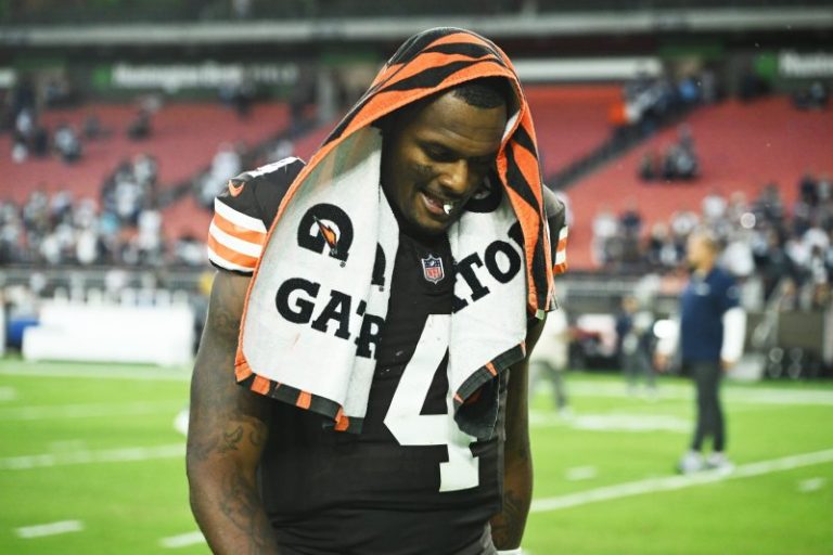 Deshaun Watson among four quarterbacks under pressure after Week 1