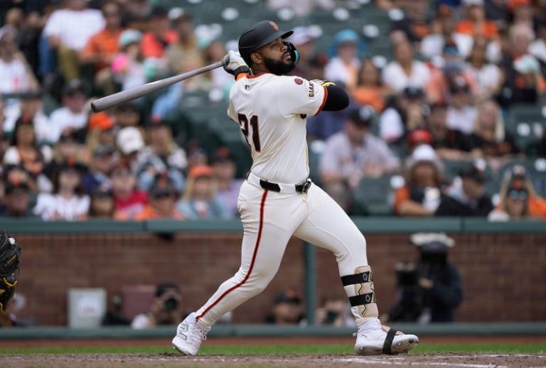 Watch: First right-handed batter homers into Giants’ McCovey Cove