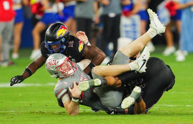What to make of NIL, Pac-12 drama, plus Alabama-Georgia and Week 5 picks